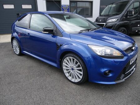 FORD FOCUS RS